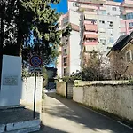 Apartman - *