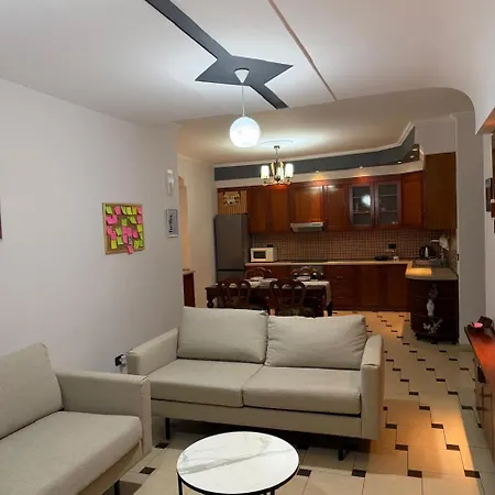 - Apartmán